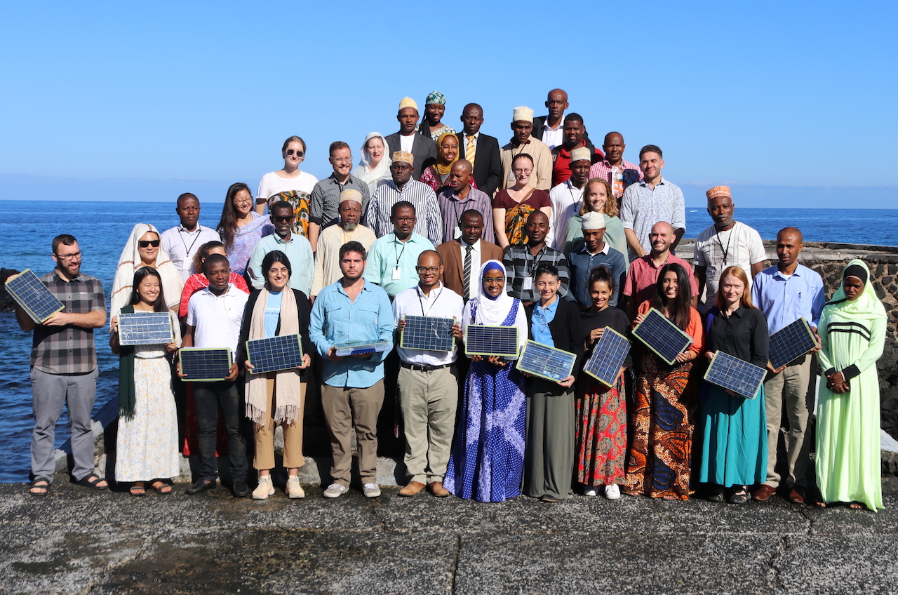 Comoros Peace Corps Welcomes SolarSPELL for Third Training